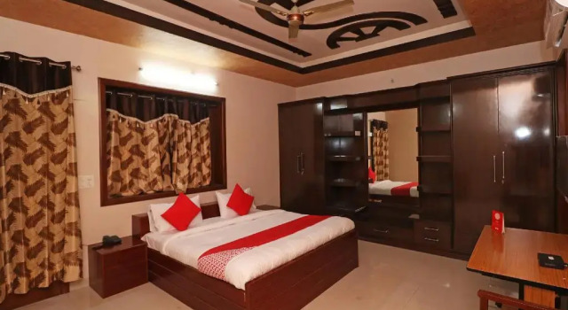 Love Guest House By OYO Rooms, Varaa Matkakoti Rohtak Haryana