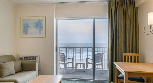 Четырёхместный номер Standard Quality Inn Ocean City Beachfront