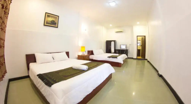 Трёхместный номер Standard Hotel Riverside Sky