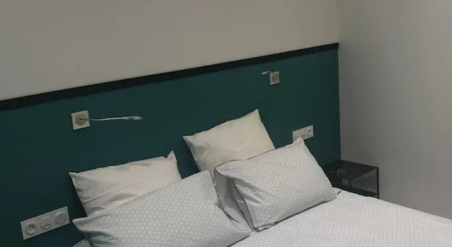 Апартаменты Deluxe Montreuil Appart Holidays SAS