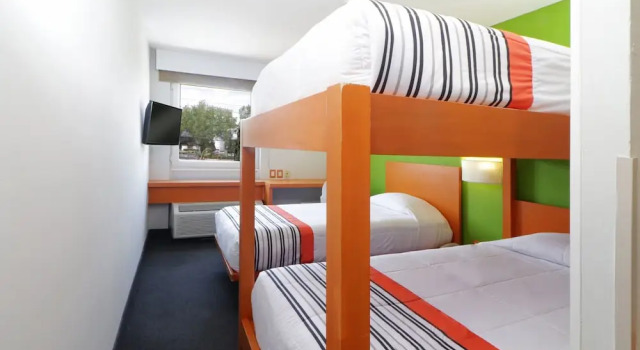 Трёхместный семейный номер Standard City Express Junior by Marriott Toluca Aeropuerto