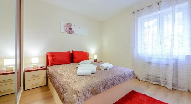 Villa Pave - Six-Bedroom Villa with Terrace and Swimming Pool, Забронировать Вилла Коттеджи Dubravka, Коттедж