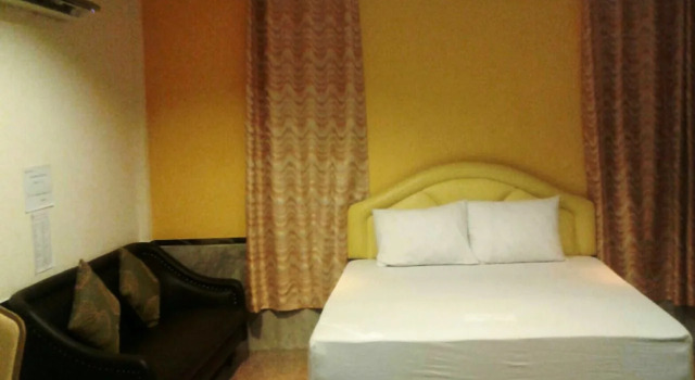 Phaetra Resort, Забронировать Курортный отель Сурин Surin Province