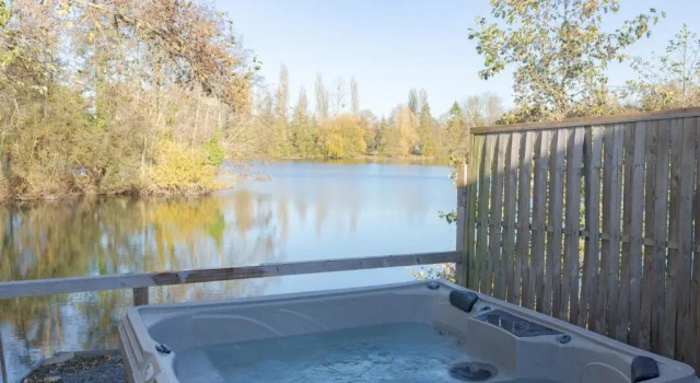 Бунгало Deluxe Camping du Château Vert
