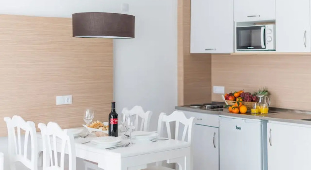 Апартаменты с 2 комнатами с балконом A10 Solecito Apartamentos