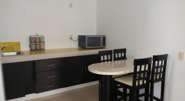 Номер Standard Casa Zona Iteso, Expo, Plaza del Sol, 4 habitaciones 8 huespedes / compartida