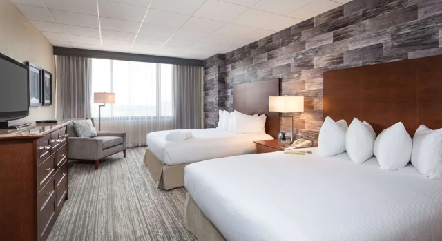 Номер Accessible DoubleTree by Hilton Hotel & Suites Houston by the Galleria