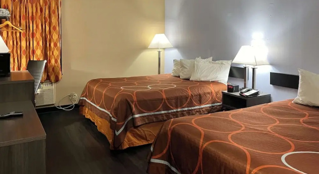 Четырёхместный номер Deluxe Motel 6 Litchfield, IL