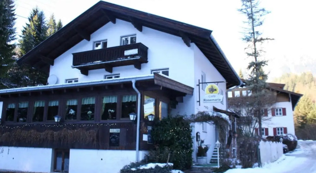 Chalet in Scheffau Near Skiwelt Lift, Rezervovat Chata Hotely v Tyrolsko s parkováním, Parkování