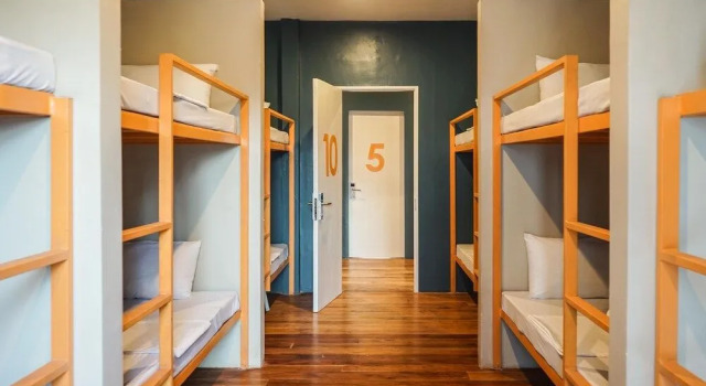 HQ Hostel