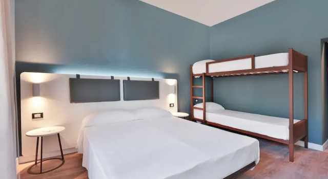 Четырёхместный номер Premium Elba Vibe Smart Hotel