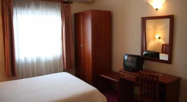 Residencial Dom Duarte, Rezervovat Hotel Levné hotely v Beira Alta