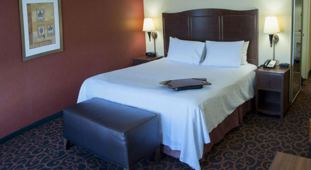 Двухместный номер Standard Hampton Inn & Suites Aberdeen