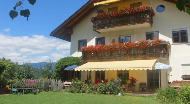 Ferienwohnungen Färberhof Urlaub auf dem Bauernhof, Забронировать Отель Вальдаора-ди-Сопра План-де-Коронес, рядом с Подъемник Оланг I