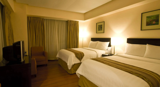 Crown Regency Hotel & Towers, Rezerwuj Hotel Cebu Cebu, w pobliżu Ayala Center Cebu