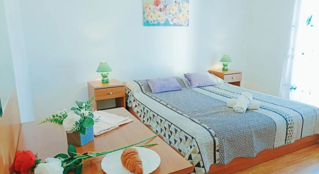 Adorable Apartment With Pool & Terrace With Sea View, Book Lejlighed Hoteller i Senj med pool, Swimmingpool