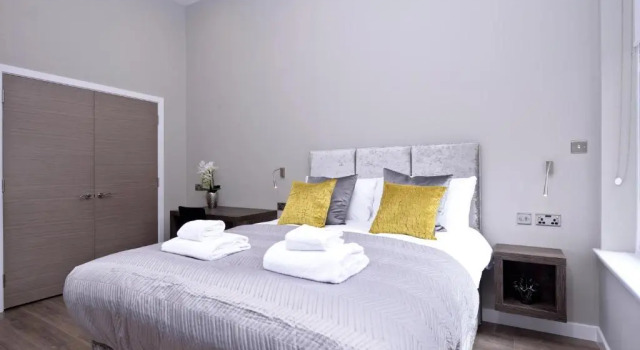 Апартаменты Superior Nelson Mandela Place Apartments