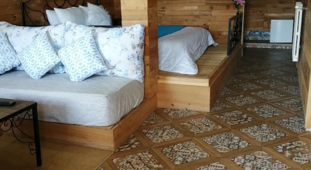 Tamanoucht Auberge, Varaa Hostelli Azrou 