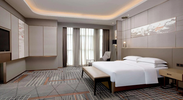 Двухместный люкс Superior Ramada Plaza by Wyndham Changsha Wangcheng