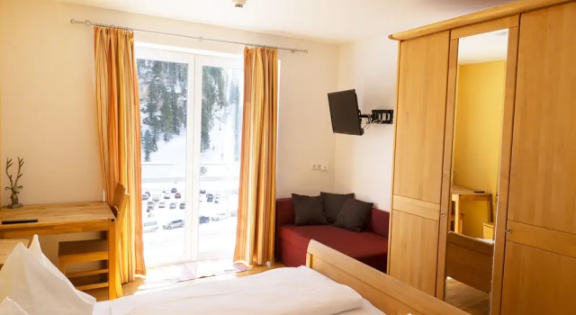 Номер Standard Hotel Laaxerhof