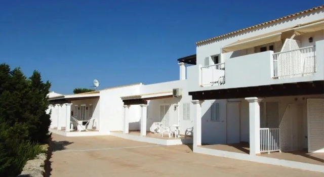 Es Clot des Forn, Boek Hotel Es Pujols Formentera