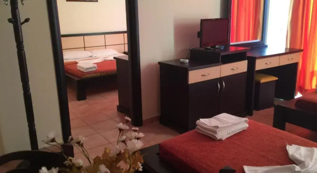 Семейный номер Standard с балконом и с видом на море Hotel Dodona