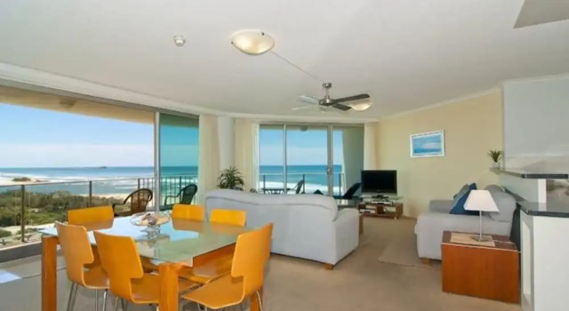 Апартаменты Standard с 2 комнатами с балконом Chateau Royale Beach Resort Maroochydore Sunshine Coast