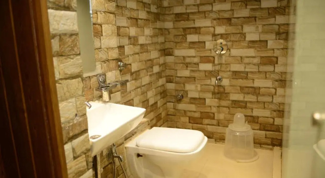 Номер Standard Hotel Malad Inn opposite Malad Railway Station