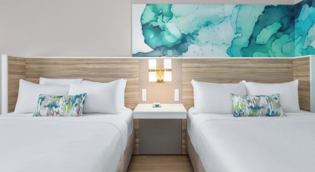 Четырёхместный номер Standard Wyndham Garden Anna