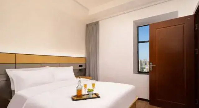 Business Suite Fangtian Hotel