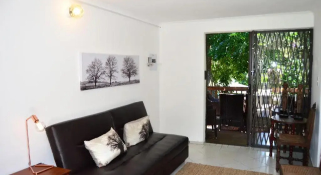 Clubmed 23, Забронировать Отель Хибберден Durban South Coast, рядом с Пляж Hibberdene Beach