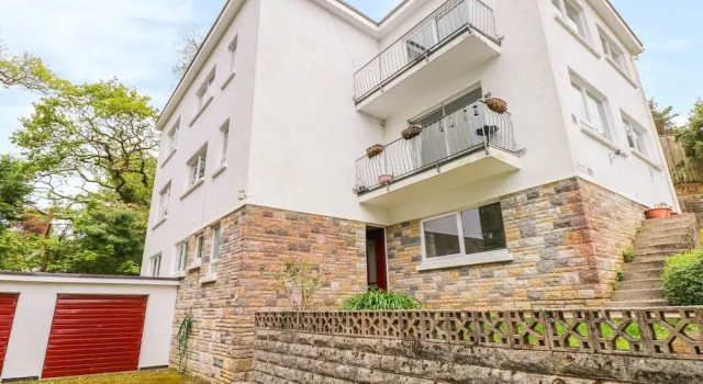 1 Glenvale