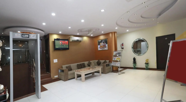 OYO 484 RTS Hotel