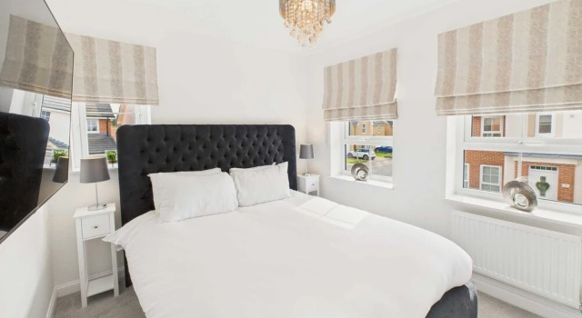 Host Stay Orient House