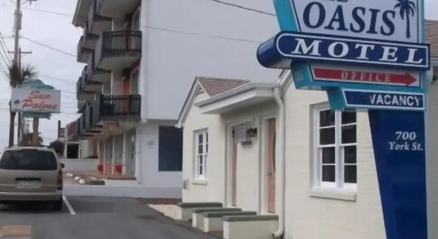 Oasis Motel, Забронировать Мотель Мотели Миртл-Бич, рядом с Парк аттракционов Фэмили-Кингдом, Мотель