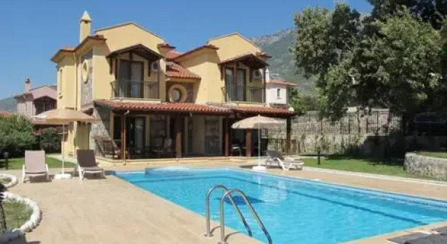 Fiesta Villa 11