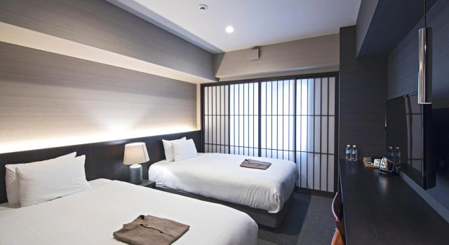 Hotel Ninja Black