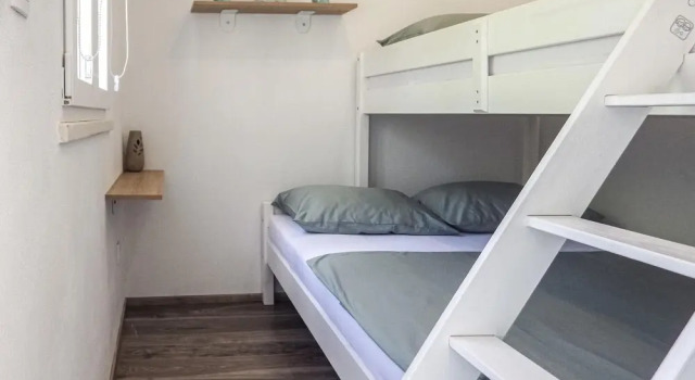 Stunning Apartment in Prizba With Wifi and 2 Bedrooms, Prenota Appartamento Prižba 