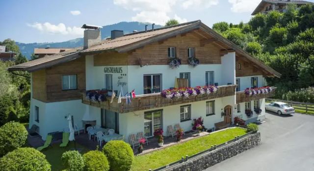 Gstehaus Greger, Book Hotel St. Johann in Tirol 