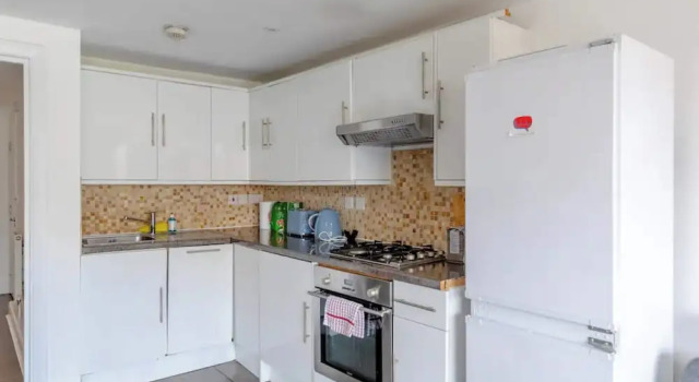 Апартаменты Bright & Contemporary 1BD Flat - Haggerston