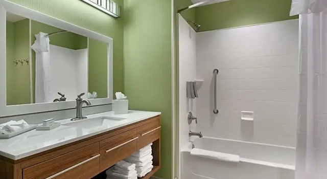 Двухместный номер Standard Home2 Suites by Hilton Greenville Airport