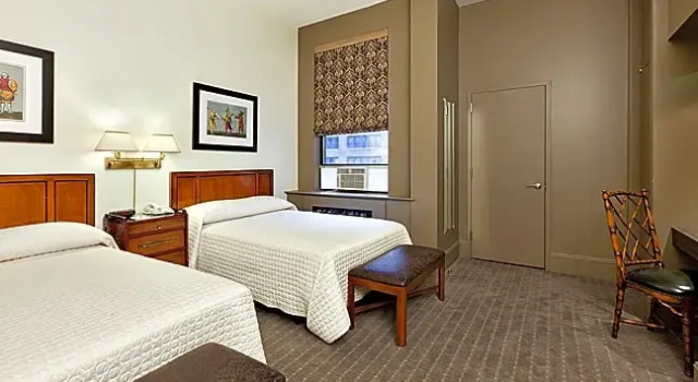Четырёхместный номер Premium Seton Hotel