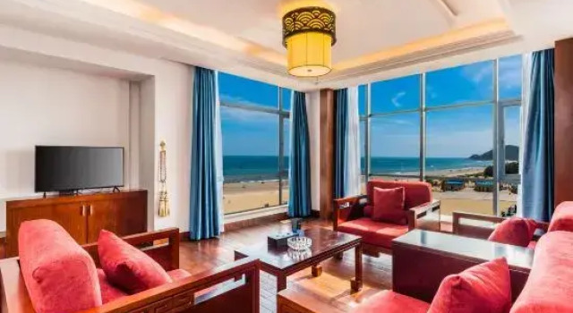Люкс Superior с 4 комнатами с видом на море Hillman Vacation Apartments (Shanwei Poly Jincheng Bay Tourist Resort)
