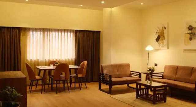 Люкс Premium с видом на город Sunstone Suites