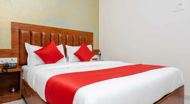 Hotel Purple Orchid