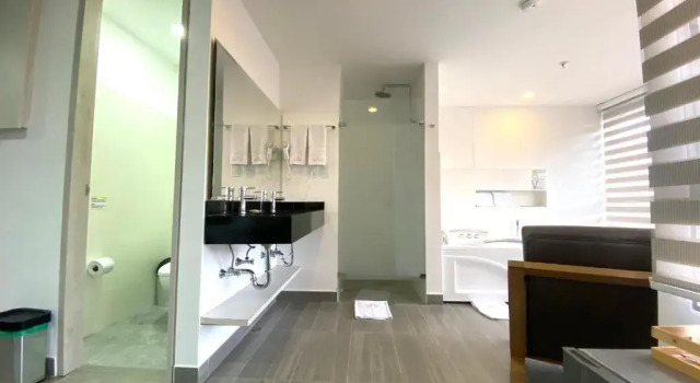 Номер Deluxe Seven Inn Hotel
