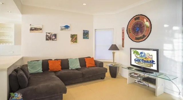 Castaway at the Greens, Book Hotel Hope Island Gold Coast