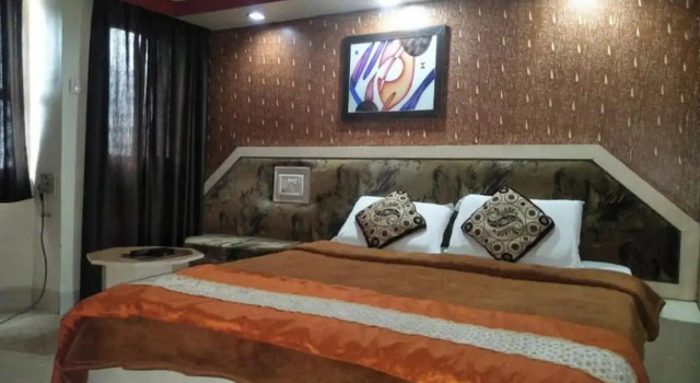 Студия Standard FabHotel Backstreet, Bhopal Railway Station