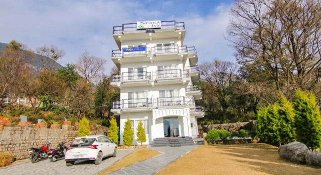 FabHotel Sierra Inn, Забронировать Отель Отели штата Химачал-Прадеш с завтраком, Завтраки