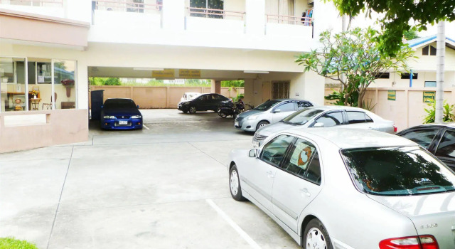 Thanapa Place